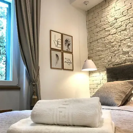 Tessera *