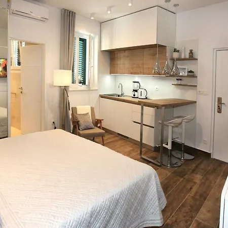 Tessera * سبليت