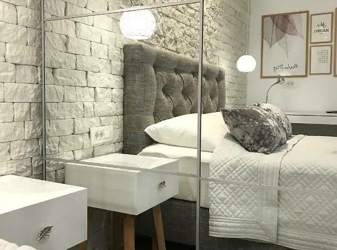 Tessera Lejlighed Split