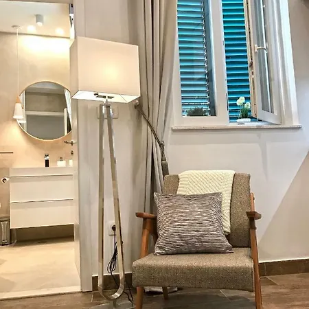 Tessera Apartment *